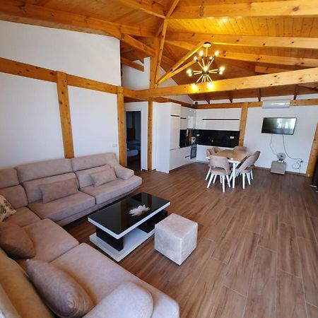 Klajdi Apartaments Sarandë Eksteriør billede