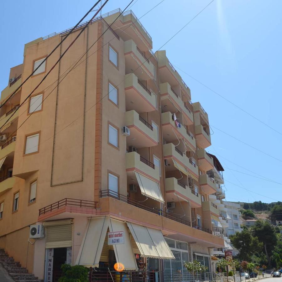 Klajdi Apartaments Sarandë Eksteriør billede