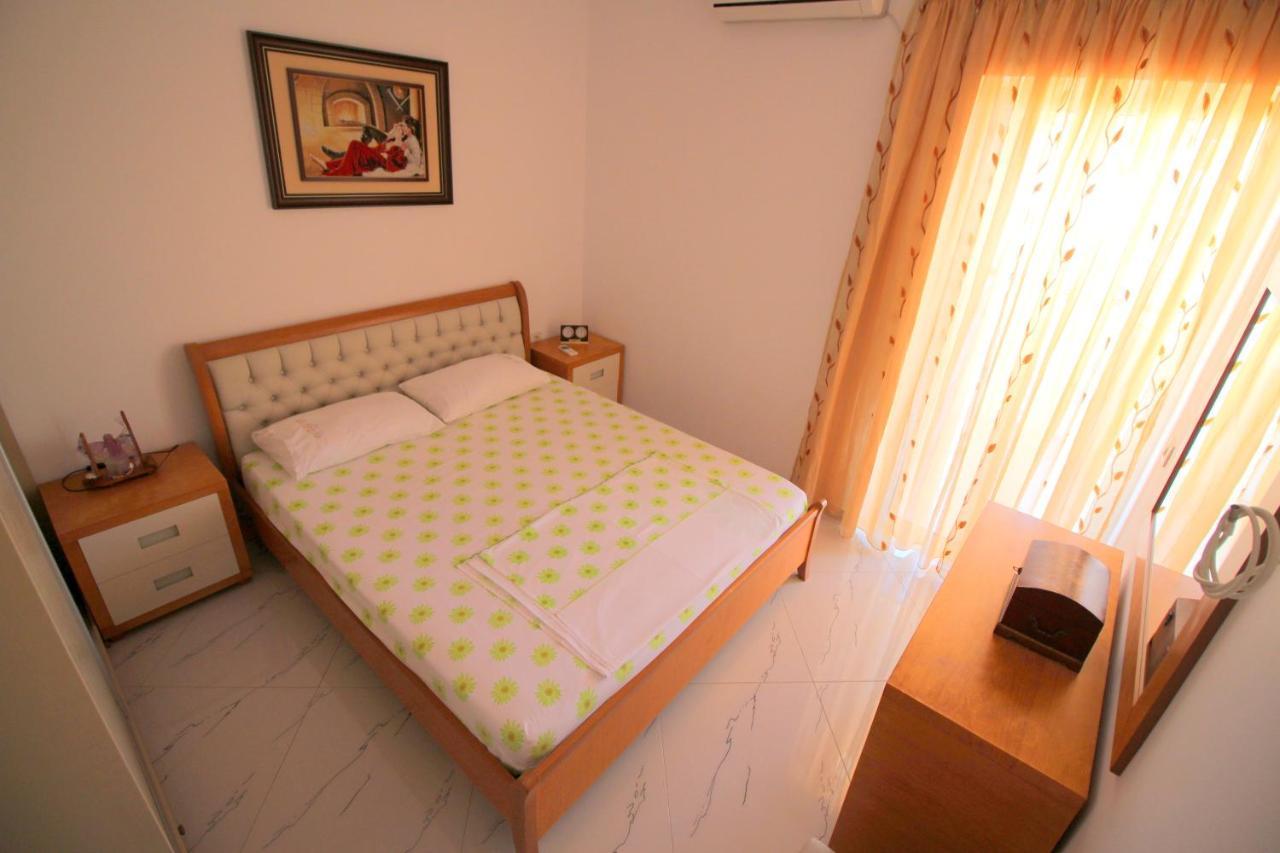 Klajdi Apartaments Sarandë Eksteriør billede