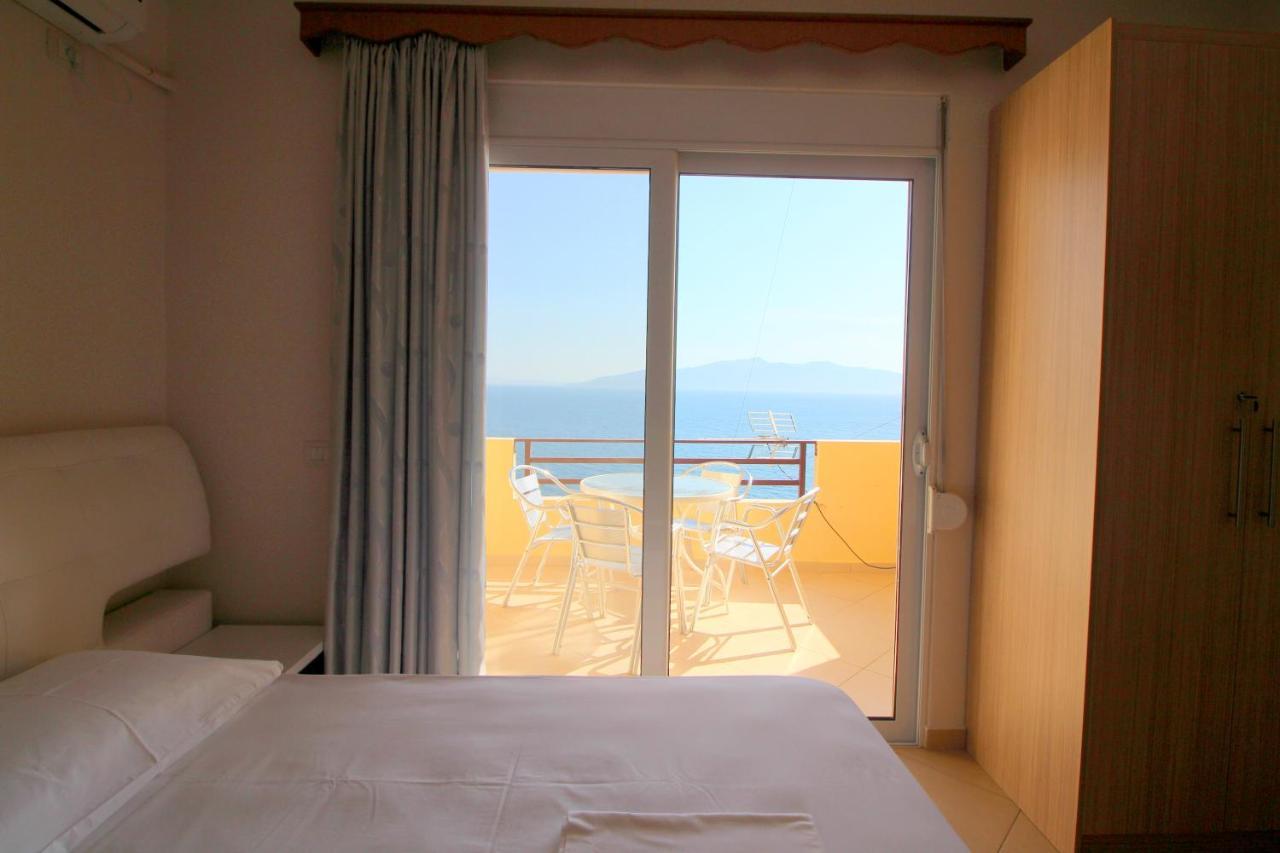 Klajdi Apartaments Sarandë Eksteriør billede