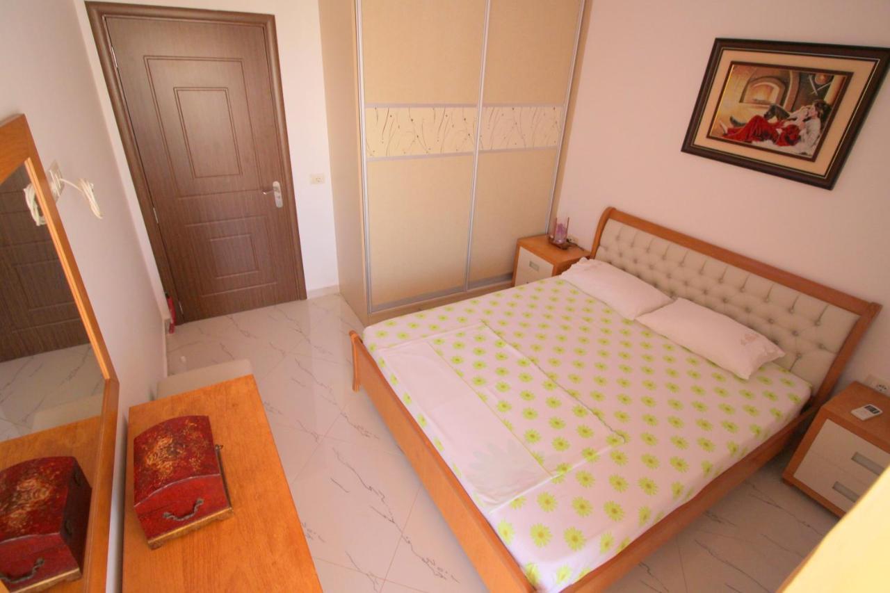 Klajdi Apartaments Sarandë Eksteriør billede