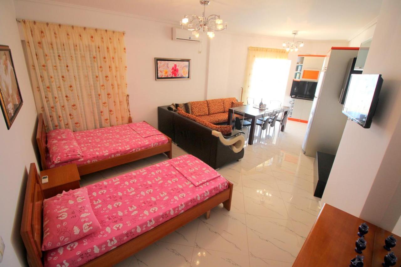 Klajdi Apartaments Sarandë Eksteriør billede