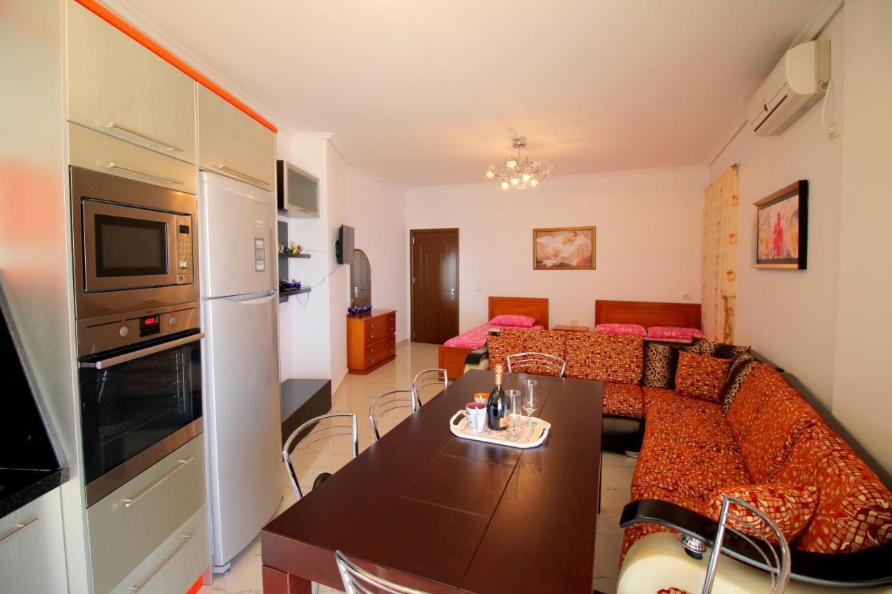 Klajdi Apartaments Sarandë Eksteriør billede