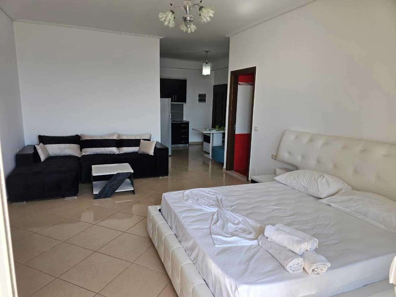 Klajdi Apartaments Sarandë Eksteriør billede
