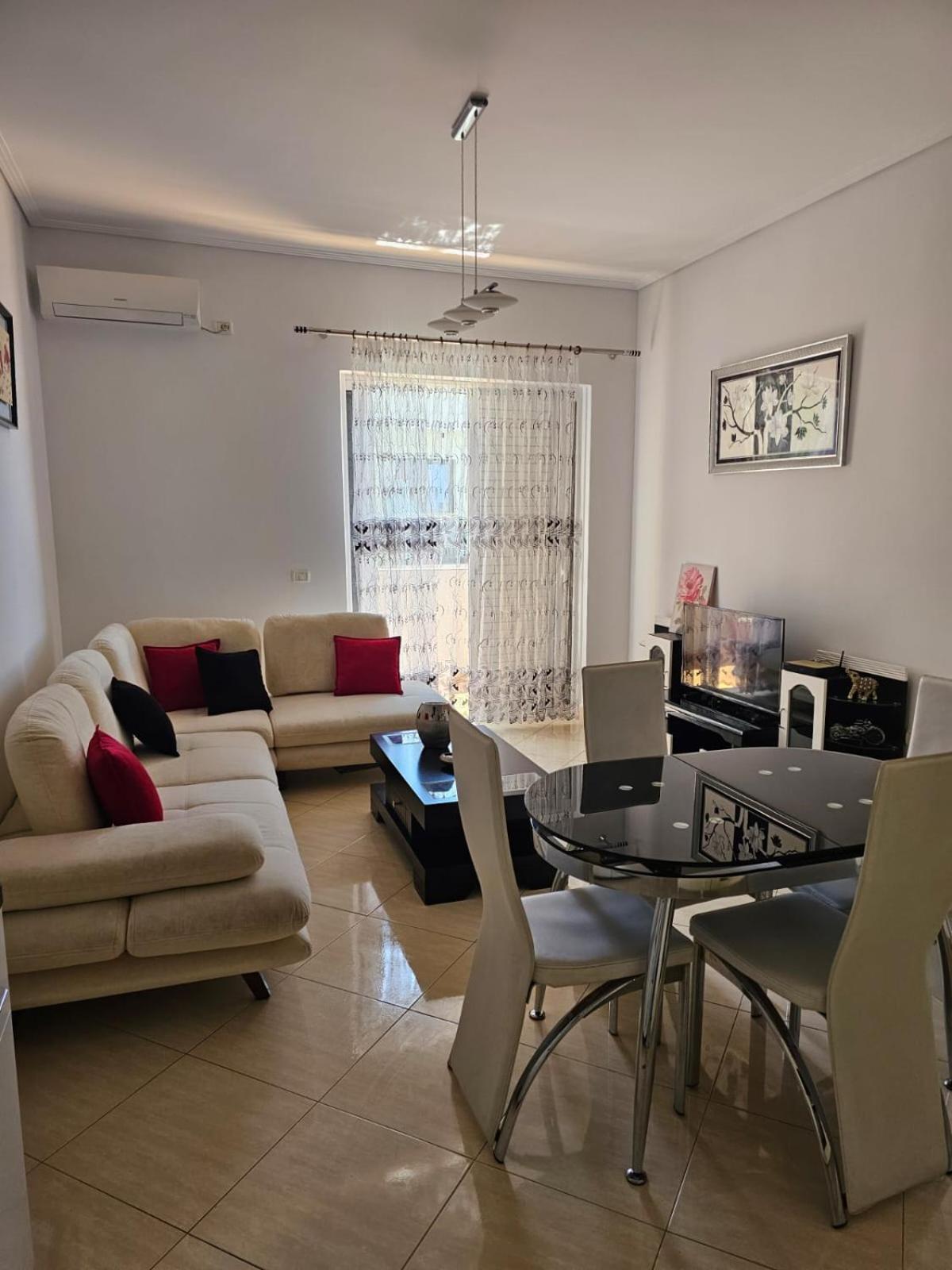 Klajdi Apartaments Sarandë Eksteriør billede